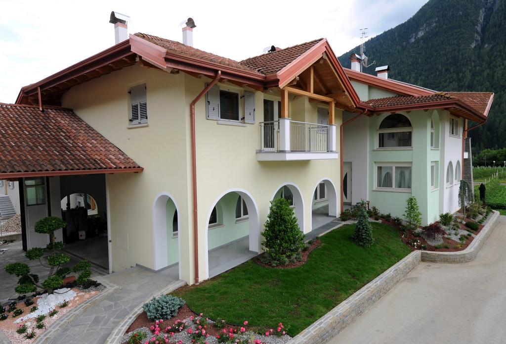 Agritur Melissa Villa Croviana ภายนอก รูปภาพ